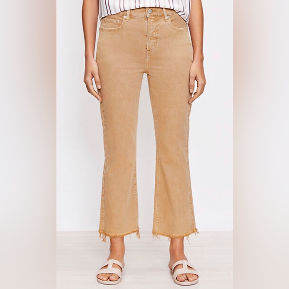 LOFT High Waist Flare Crop Jean Size 26 Petite